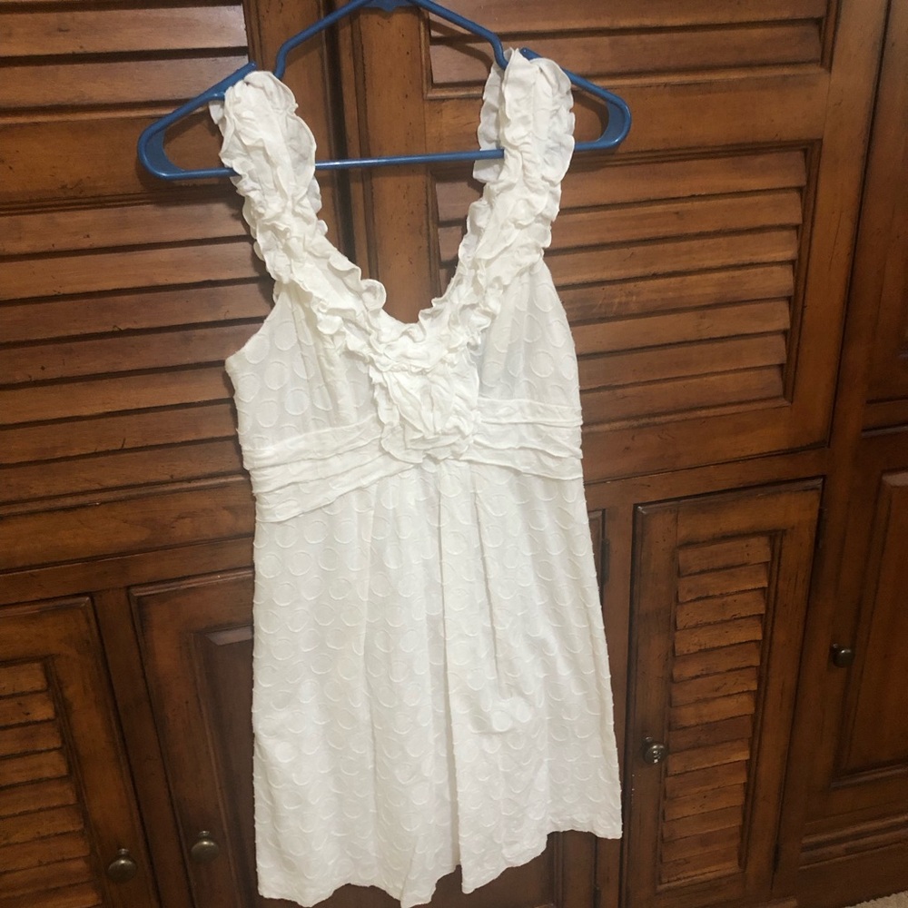 ⏺️ White Sleeveless Dress with Ruffle Straps - Size 7/8 ⏺️